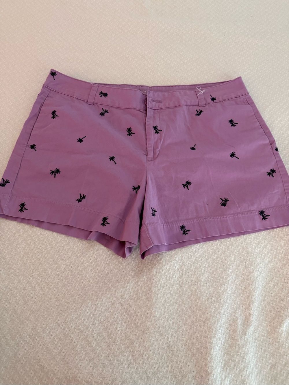 St John’s Bay Lavender Embroidered Palm-Print Shorts costal Beachy vacay
